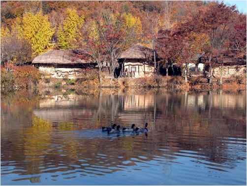 An autumn scene at the Korean Folk Village
